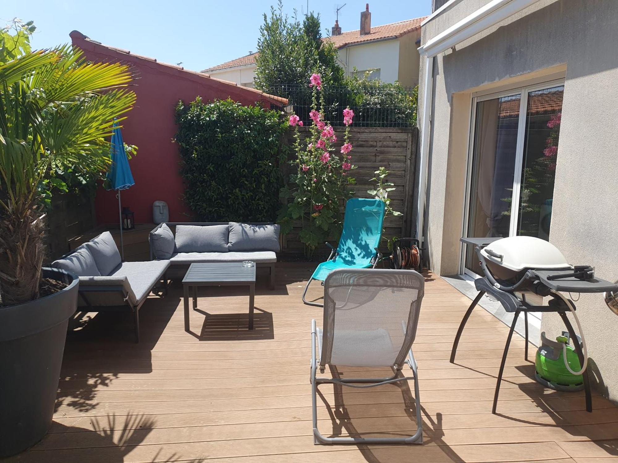 Joli Appartement 50 M2 Classe 3 Etoiles Avec Terrasse Et Jardin La Rochelle  Eksteriør bilde