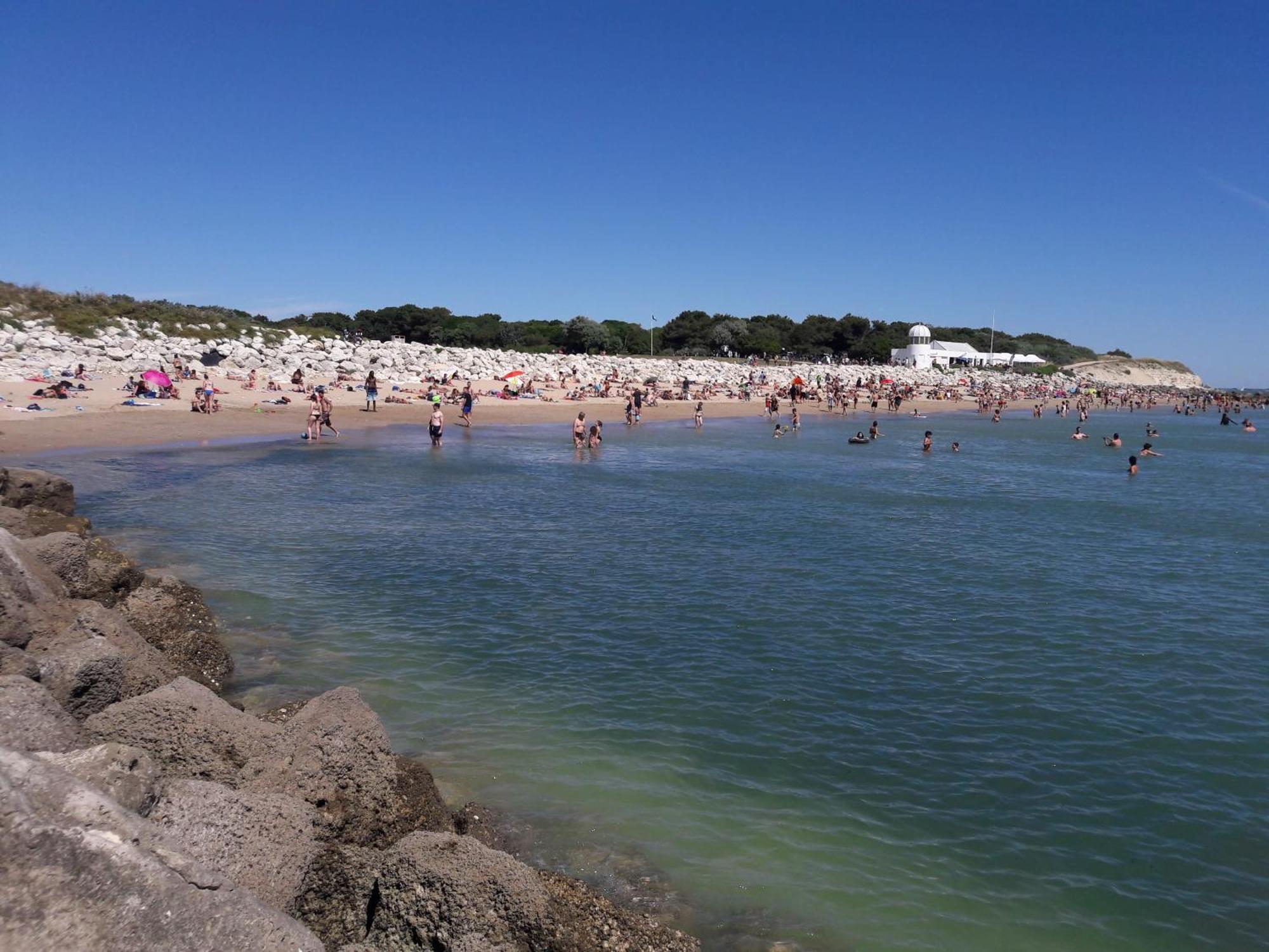 Joli Appartement 50 M2 Classe 3 Etoiles Avec Terrasse Et Jardin La Rochelle  Eksteriør bilde